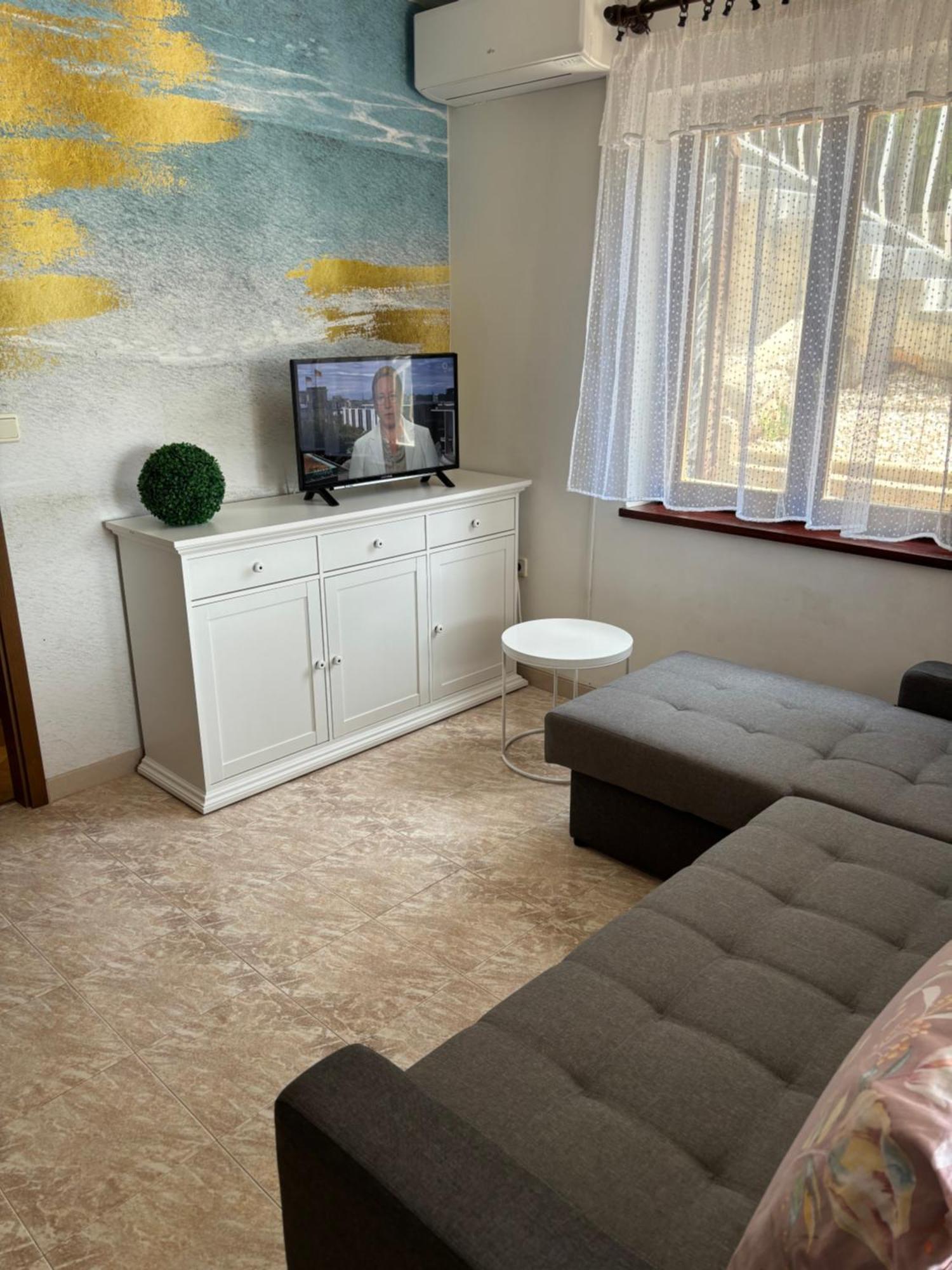 Apartment Jasna B Omišalj Esterno foto